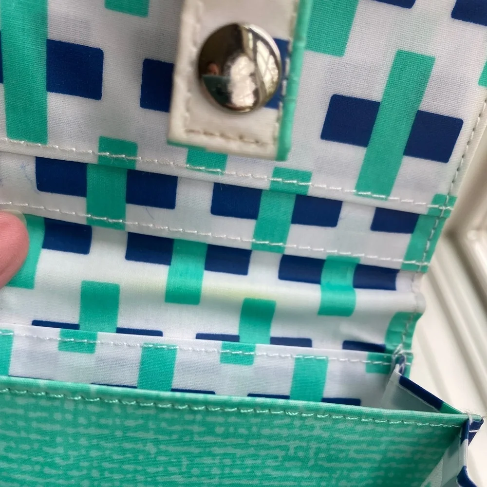 Scout wallet blue green white